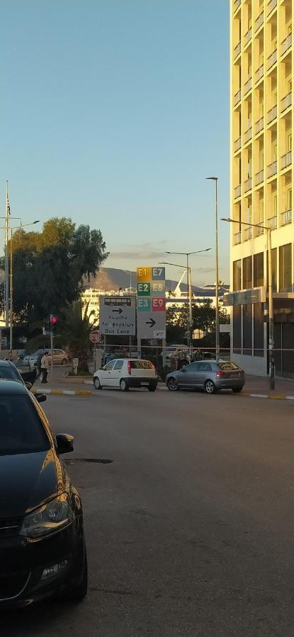 דירות פיראוס Με Θεα Το Λιμανι מראה חיצוני תמונה